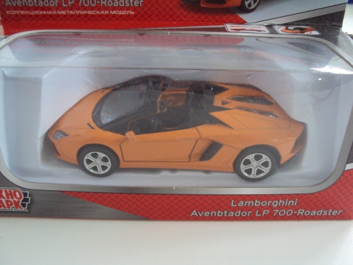  Lamborghini LP 700 ꠠ
