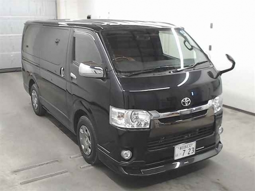   Toyota Hiace Van  GDH201V 5  1,2   2019